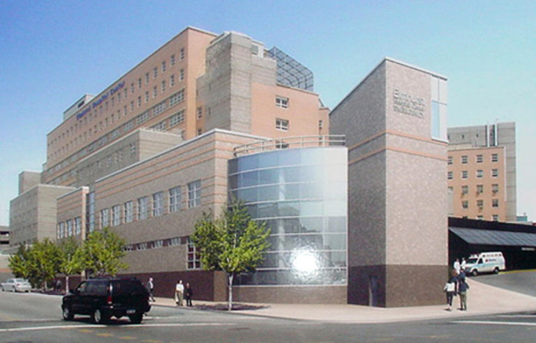 HHC’s Elmhurst Hospital Center Offers Free Screening for Oral, Head and Neck Cancer