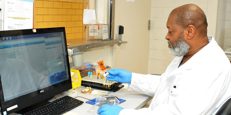 Mayor de Blasio Announces COVID-19 Antibody Testing for Healthcare Workers