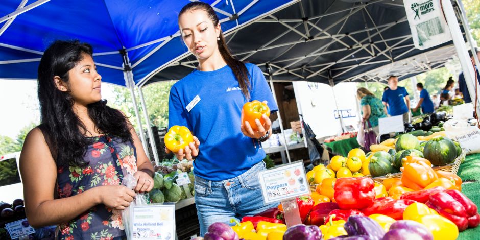 7 Ways Farmers Markets Can Lead to a Healthier Life