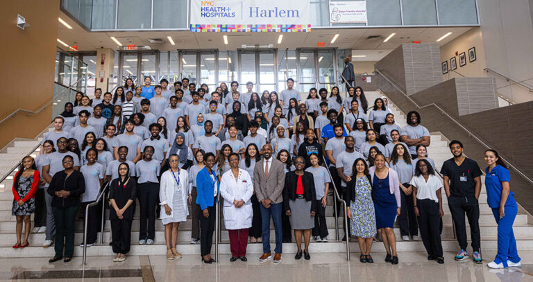 Entering Class of the Sophie Davis Biomedical Program/CUNY School of Medicine Visits Harlem Hospital as Part of a Joint Partnership to Increase Physician Diversity in Medicine