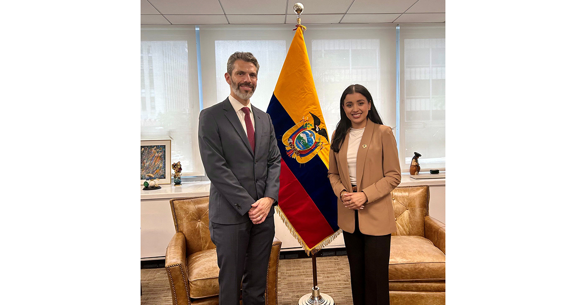 NYC Care Executive Director Jonathan Jiménez, MD, MPH met with Consul General of Ecuador Gicela Andrade Valens to discuss expanding the NYC Care partnership